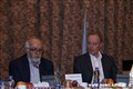 نشست مسوولان دانشگاه علوم پزشکی کرمان با نماینده سازمان جهانی بهداشت در ایران