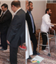 تجلیل مشاور وزیر بهداشت در  امور شاهد و  ایثارگران  از یک جانباز مدافع حرم
